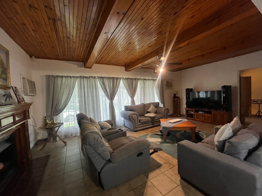 4 Bedroom Property for Sale in Protea Park North West